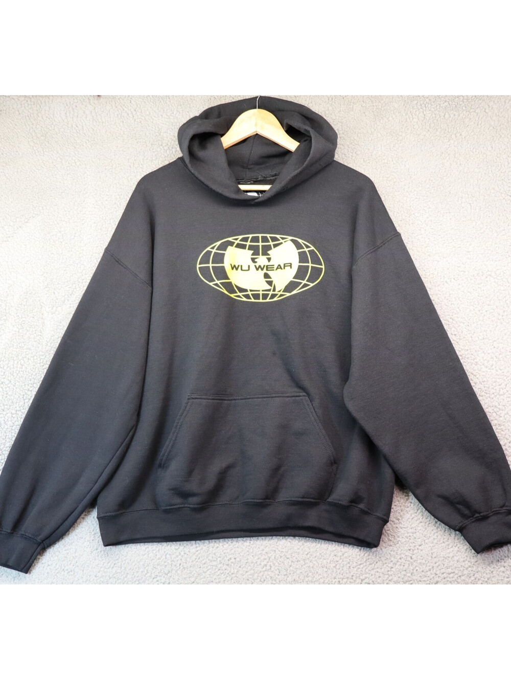 Wu-Wear Hoodie Size Large Wu-Tang Globe Sweater Rza Gza